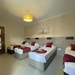 Diamantina Villa St. Julian's